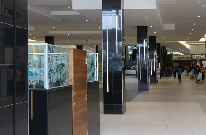 Retail & Hospitality